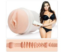 Мастурбатор-вагина FleshLight Madison Ivy Beyond