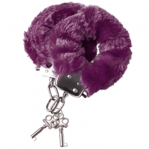 Металлические наручники с мехом фиолетового цвета