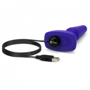 b-Vibe Trio Plug, фиолетовая — анальная вибропробка с 3 моторчиками на пульте ДУ, ⌀3.2 см