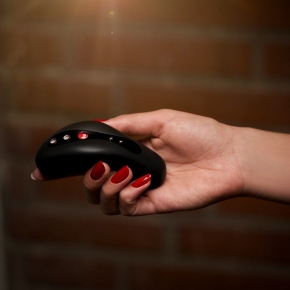 Клиторальный вибростимулятор Fun Factory Laya II Black Line