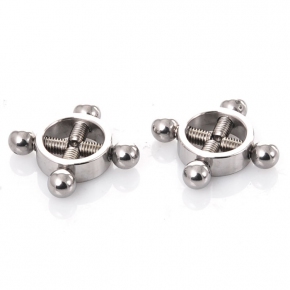 Серебристые зажимы для сосков на винтах