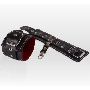 Кожаные наручники с контрастной строчкой BDSM accessories