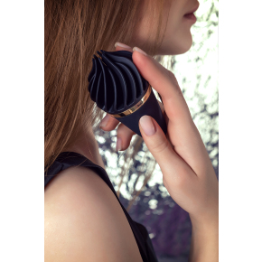 Клиторальный стимулятор Satisfyer Sweet Treat, черный